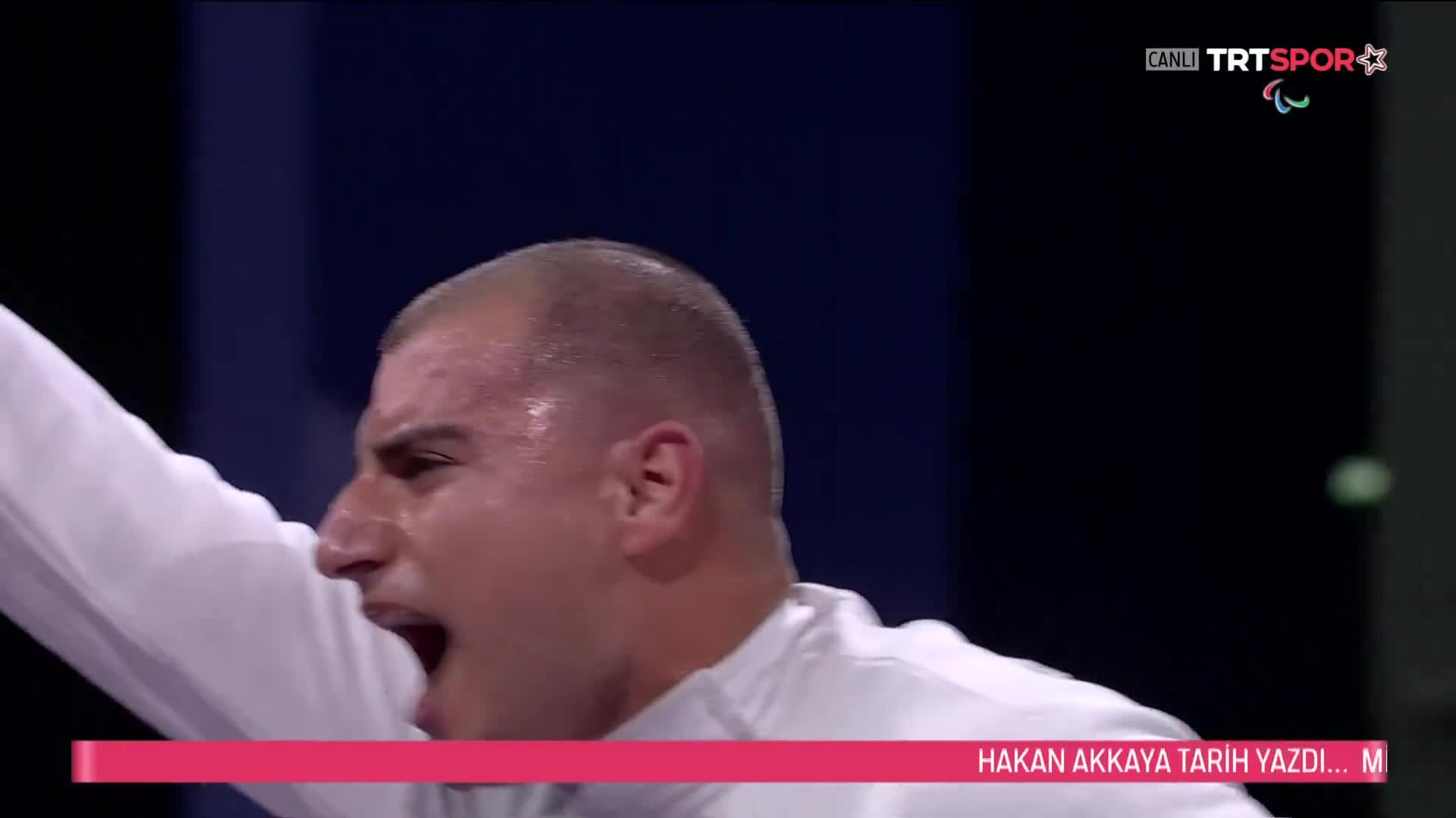 Hakan Akkaya, Paris'te bronz madalya kazandı!