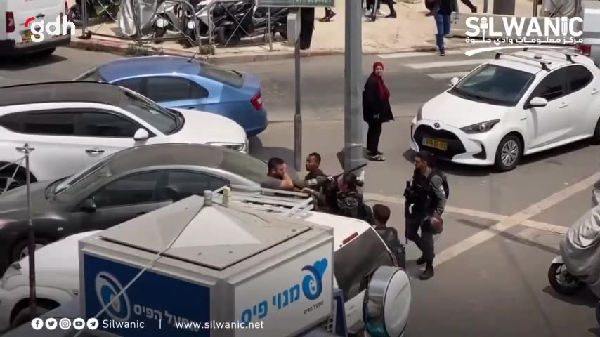 İsrail güçleri Kudüs'te Filistinlilere keyfi saldırıyor