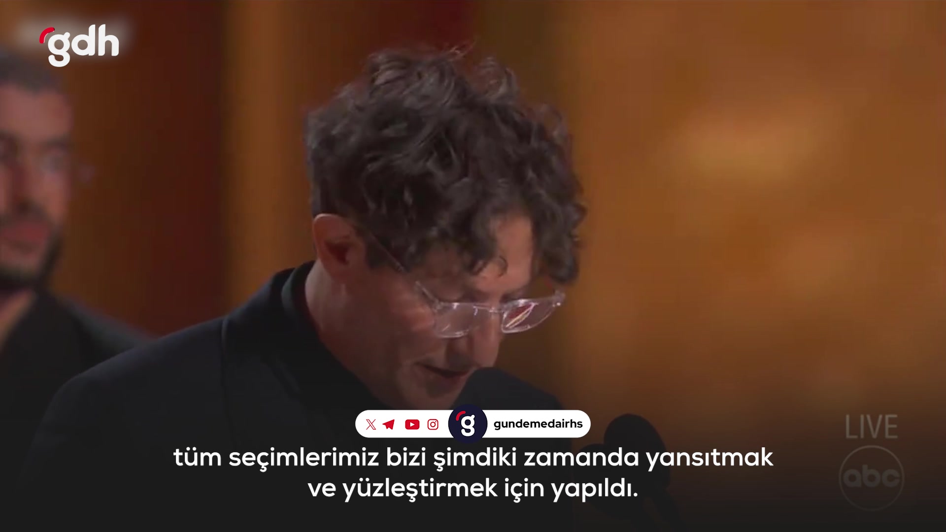 Oscar'lı yönetmen Glazer, Yahudiliği red ettiğini açıkladı