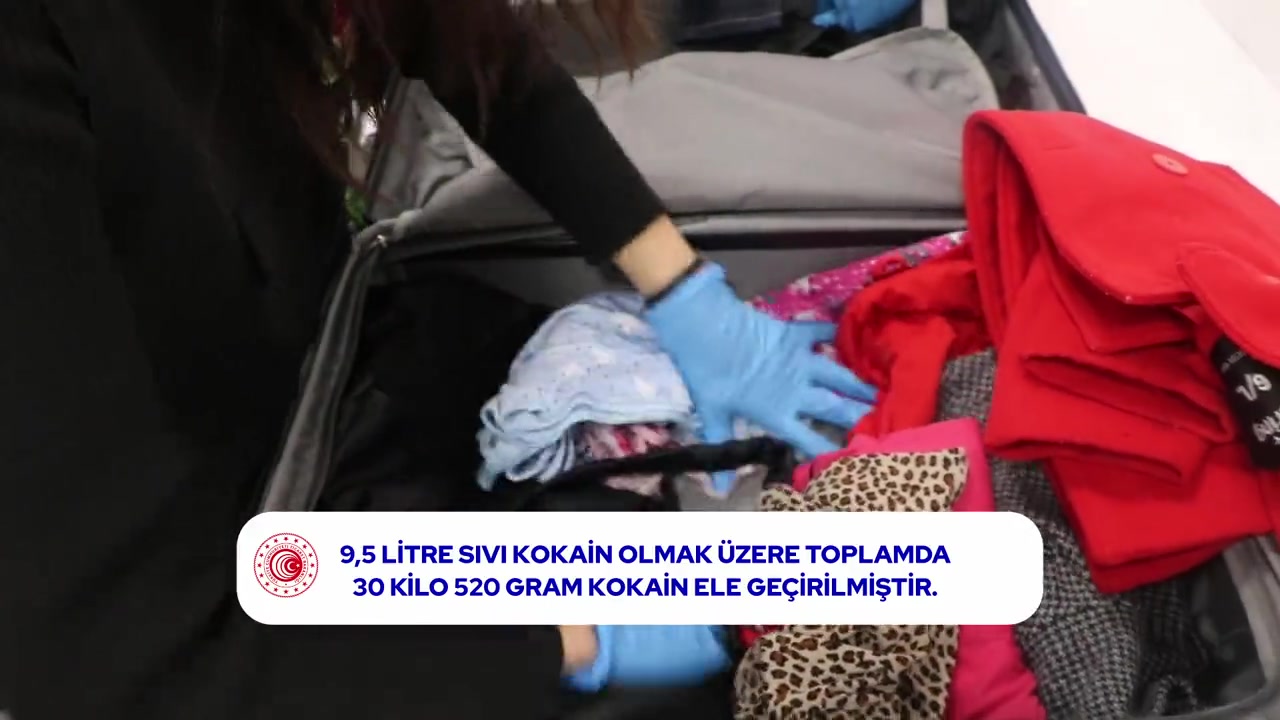 Bakan Bolat: Havalimanı ve Gümrükte büyük uyuşturucu ele geçirildi