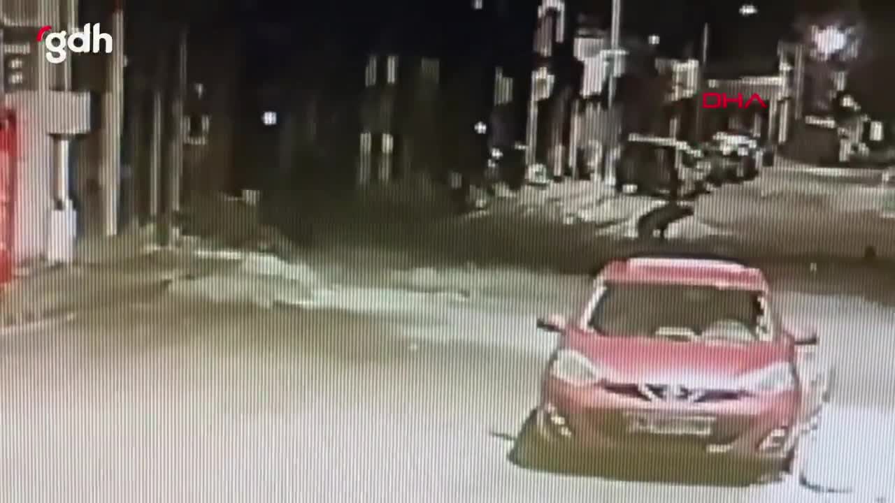 Erzurum'da çatıdan düşen buz kütlesi öğrenciyi öldürdü