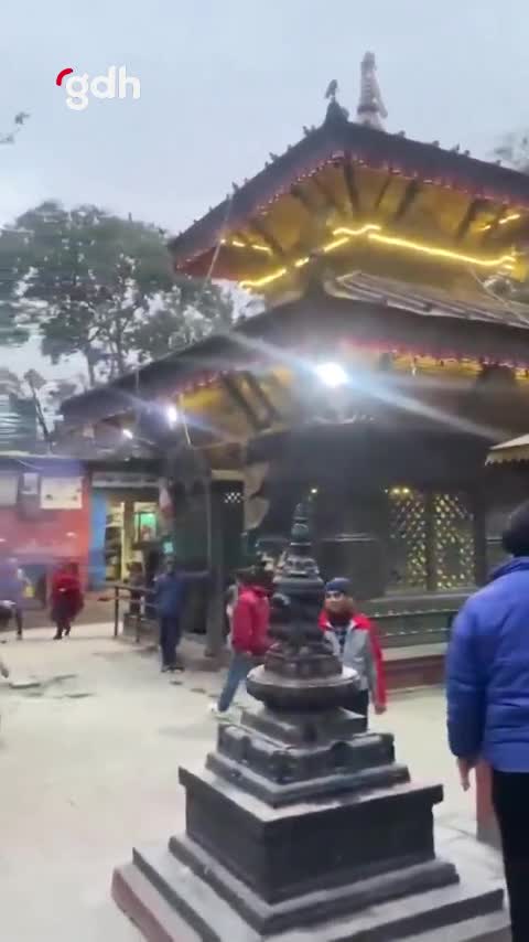 Çin'deki 6.9'luk deprem, Hindistan'daki Budist tapınaklarında hissedildi
