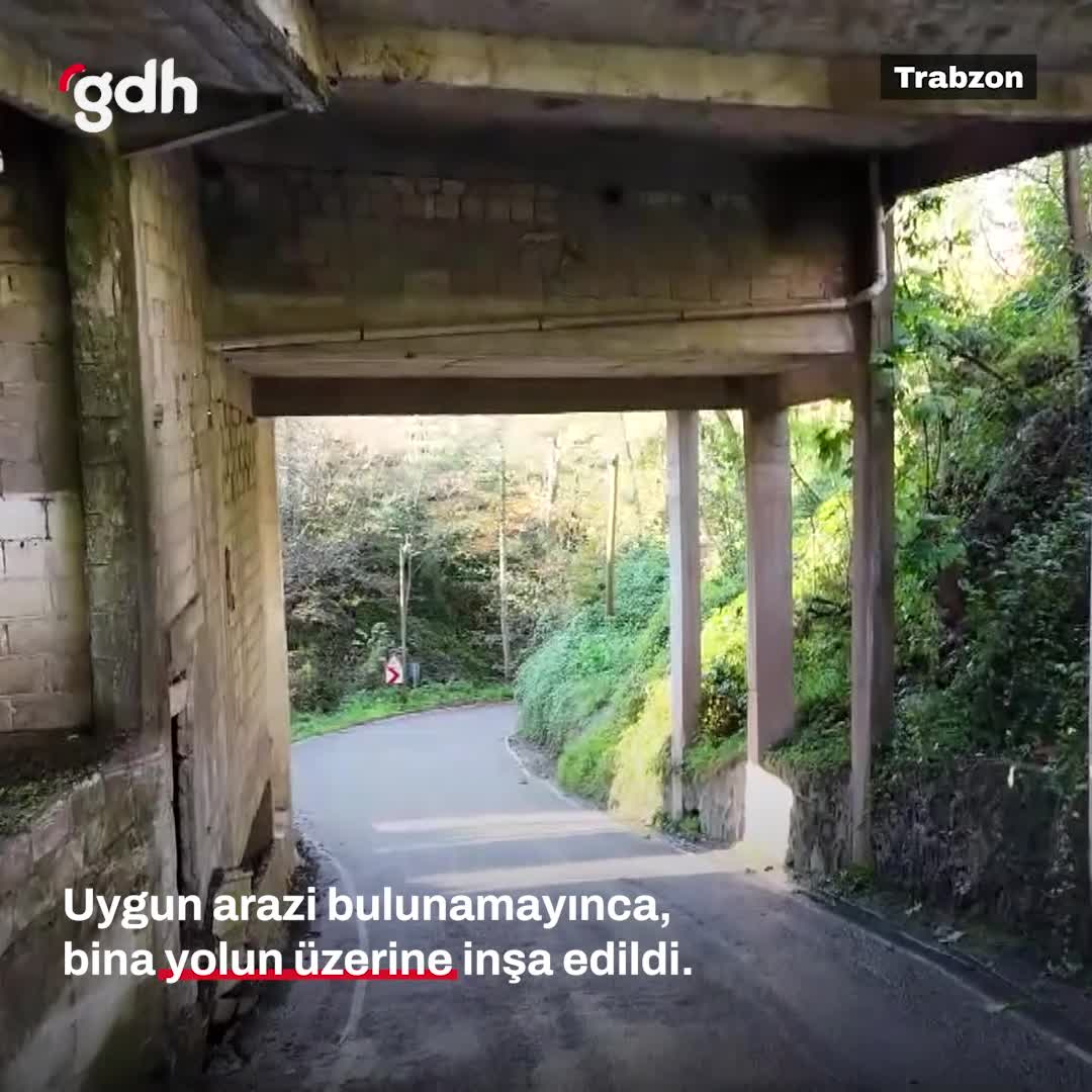 Trabzon'da yolun üstüne inşa edilen Kur'an kursu sorunu