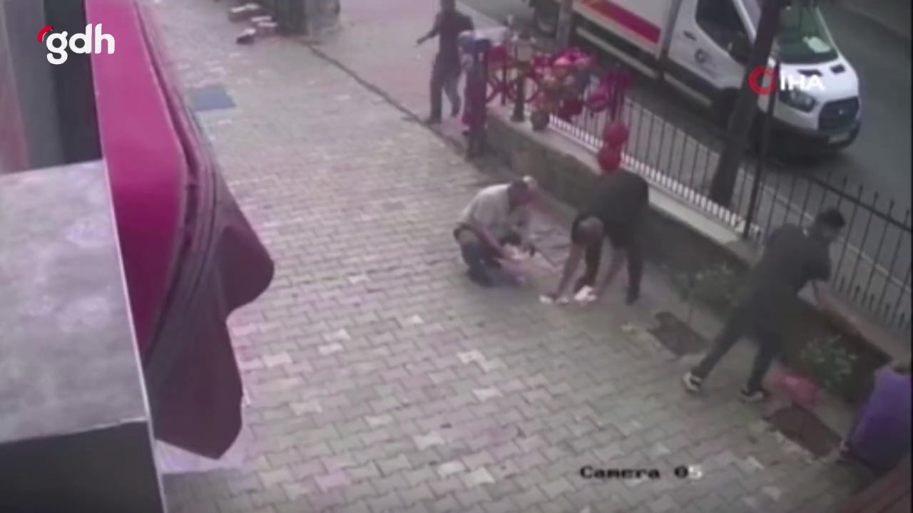 Kartal'da rüzgar, berber esnafının 10 bin eurosunu savurdu!