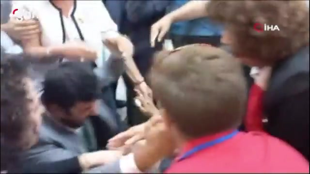 CHP Afyon Merkez İlçe seçiminde Milletvekili Köksal bayıldı