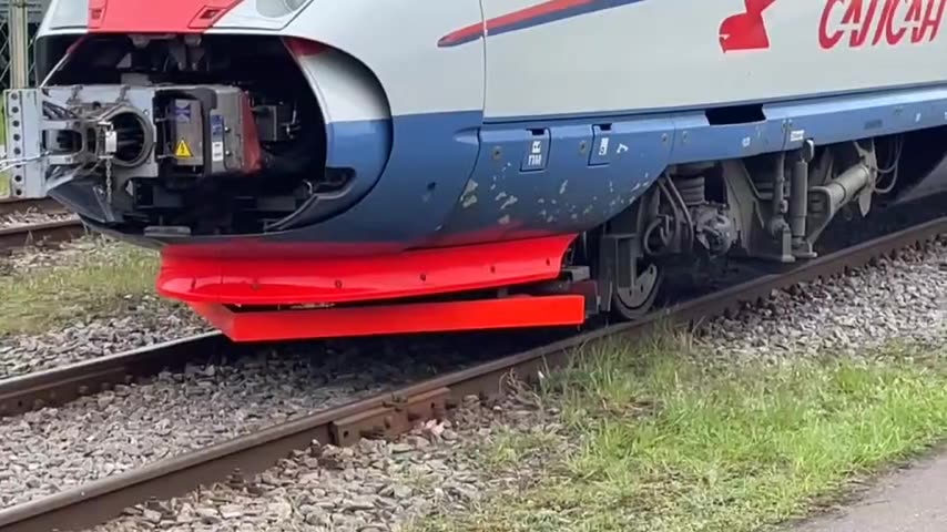 Rus atlet Vovk, "Sapsan" trenini 37 saniyede çekerek rekor kırdı