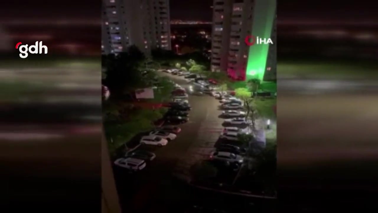 İzmir'de sağanak yağış hayatı olumsuz etkiledi, uyarılar yapıldı