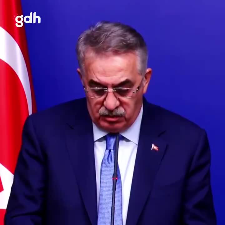 "82 Anayasası, 12 Eylül'ün izlerini daima hatırlatıyor"