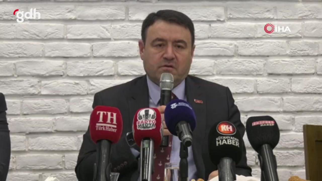 Kütahya Valisi: "10 pavyon kapatıldı, bataklık kurutulmalı"