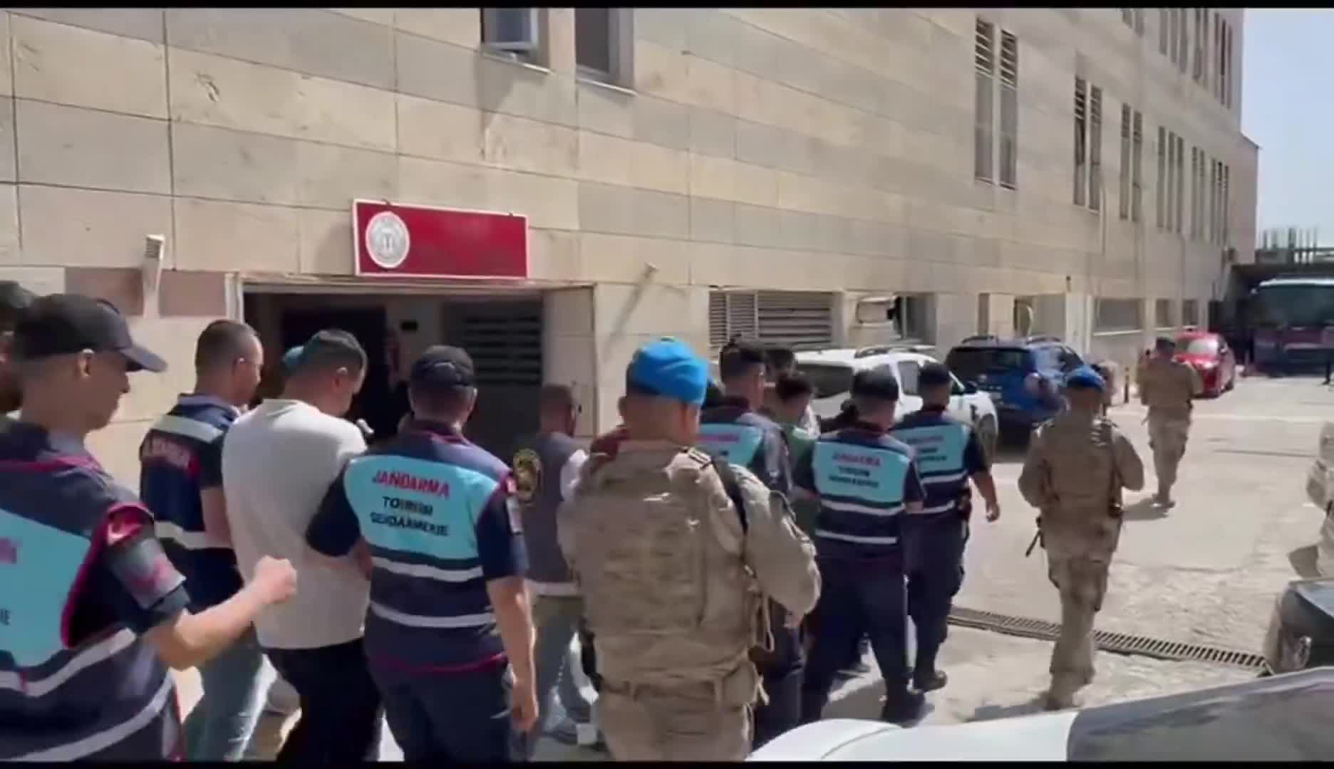 24 şüpheli "SİBERGÖZ-50" operasyonunda yakalandı, 364 milyon TL işlem hacmi