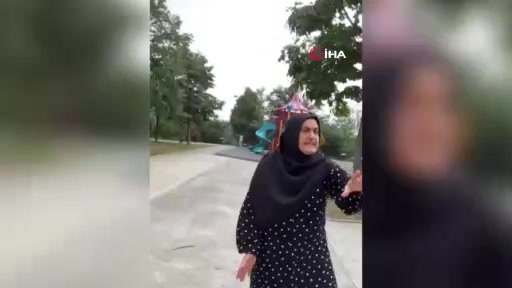Köpek bekçisi, saldırgan anneyi videoyla taciz etti: "Dokunamazsınız!"
