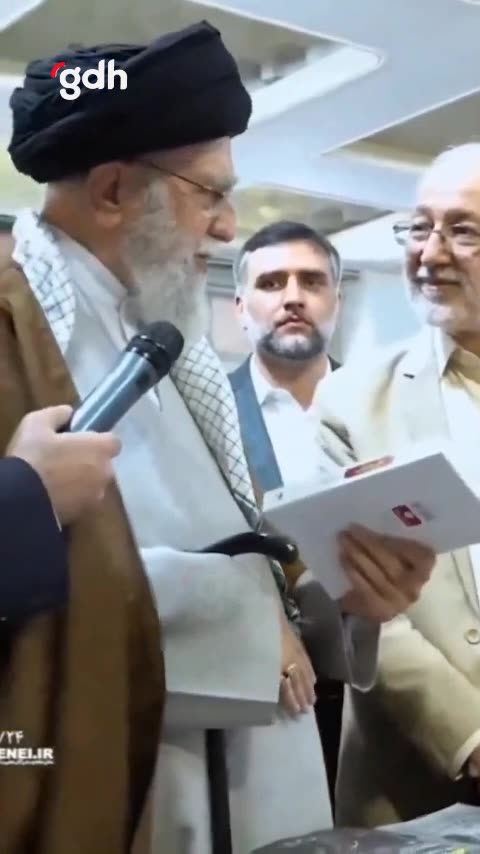 Hamaney, Tahran Kitap Fuarı'nda Türk-Yunan zulmünü anlattı