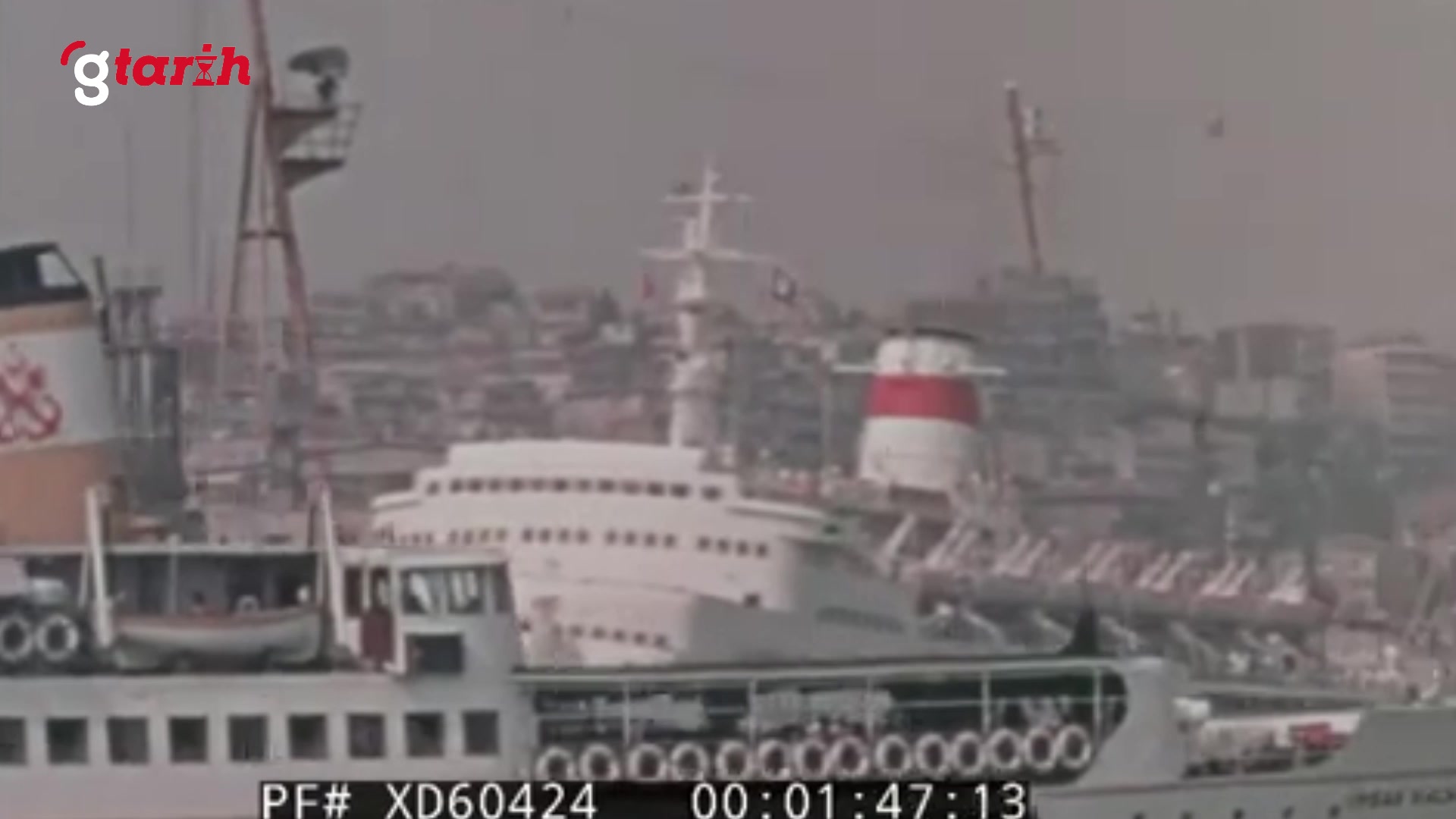 İstanbul'un Güzellikleri: Necip Fazıl'ın Dize Eşliğinde
