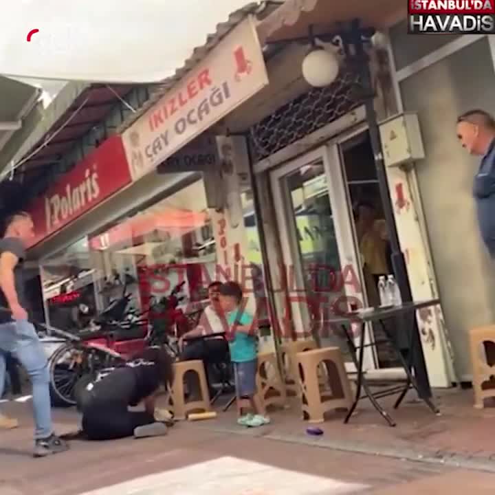 Manisa'da adam, boşandığı hamile eşini darp etti