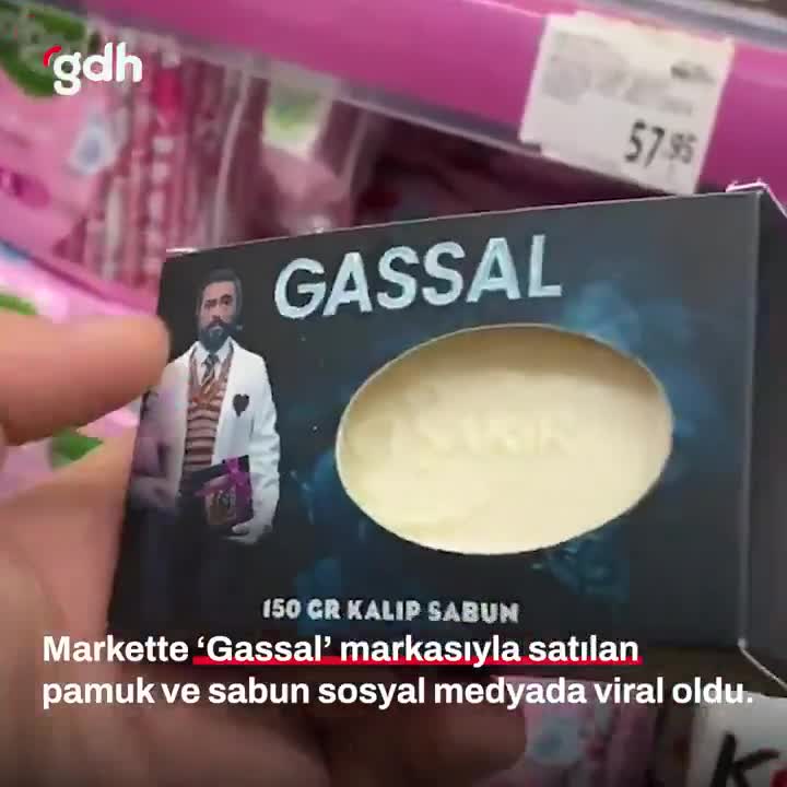 Bir markette "Gassal" markalı pamuk ve sabun satışa sunuldu