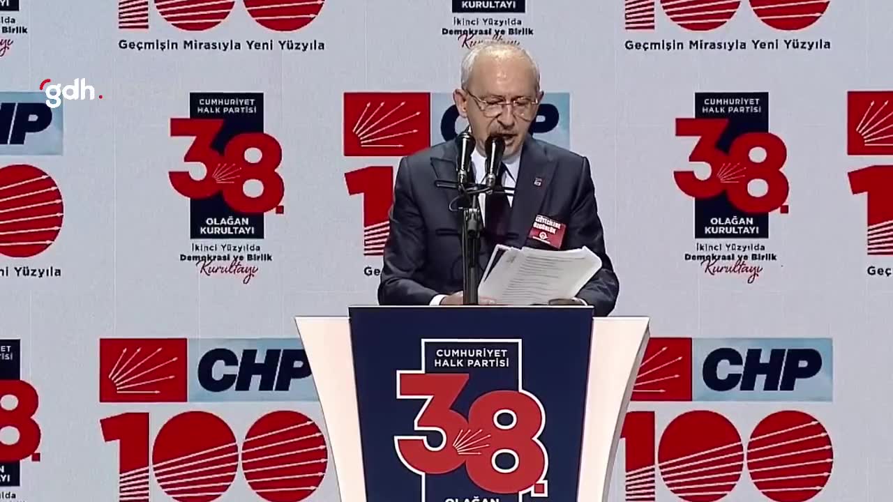 Kılıçdaroğlu'ndan Kavala ve Demirtaş'a selam mesajı