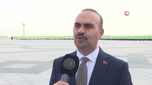 Bakan Kacır, Togg'u Türkmenistan Başkanına teslim etti