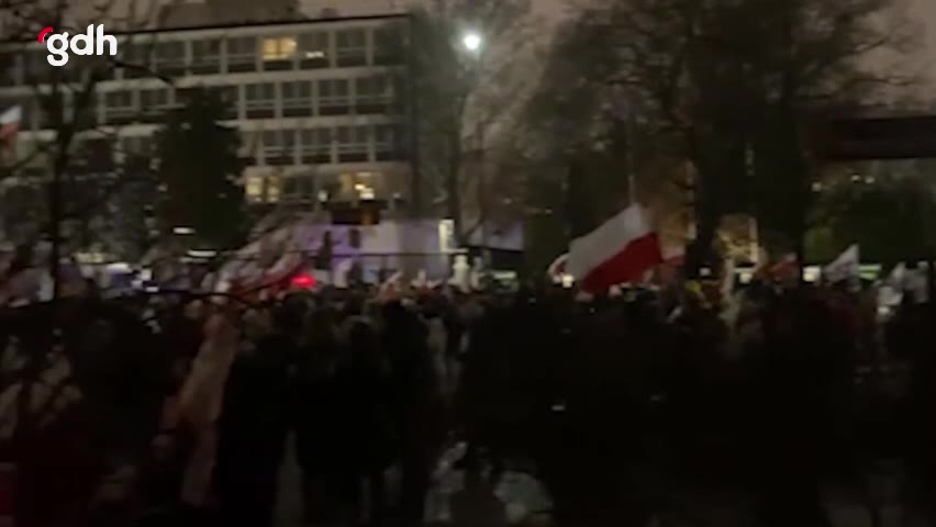 Polonya'da PiS, eski İçişleri Bakanı'nın tutuklanmasını protesto etti