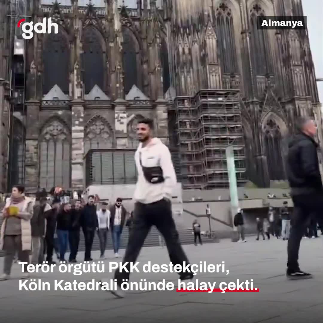 PKK destekçileri, Köln Katedrali'nde marş söyleyip halay çekti