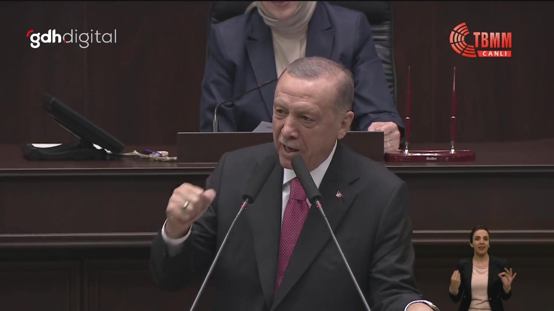 Erdoğan: Üstad Necip Fazıl'a enteresan yakıştırmalar yapılıyor