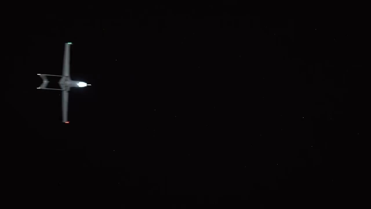 Bayraktar TB3 PT-1, TCG ANADOLU'da gece test uçuşunu tamamladı