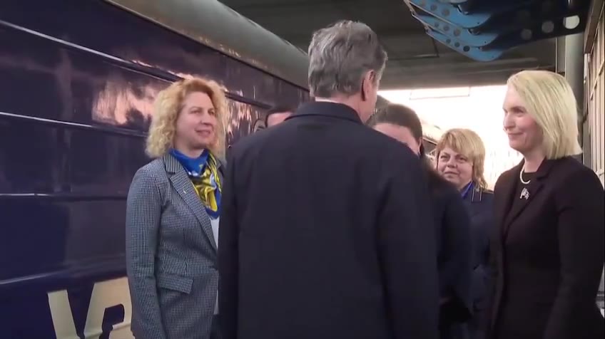 Blinken, Ukrayna'nın Kiev'ine giderek destek verdi