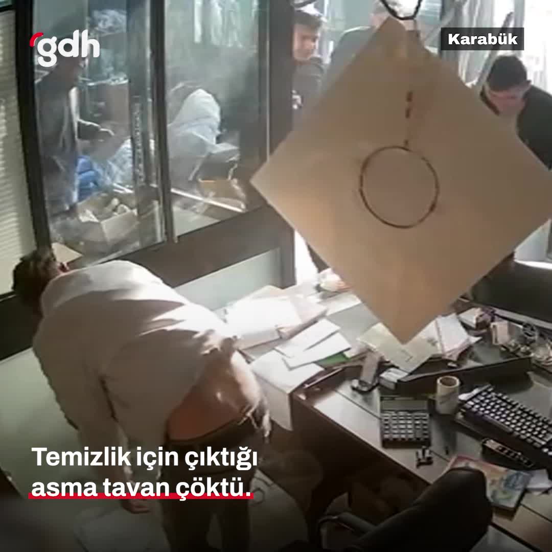Karabük'te asma tavan çökünce vatandaş dü düştü