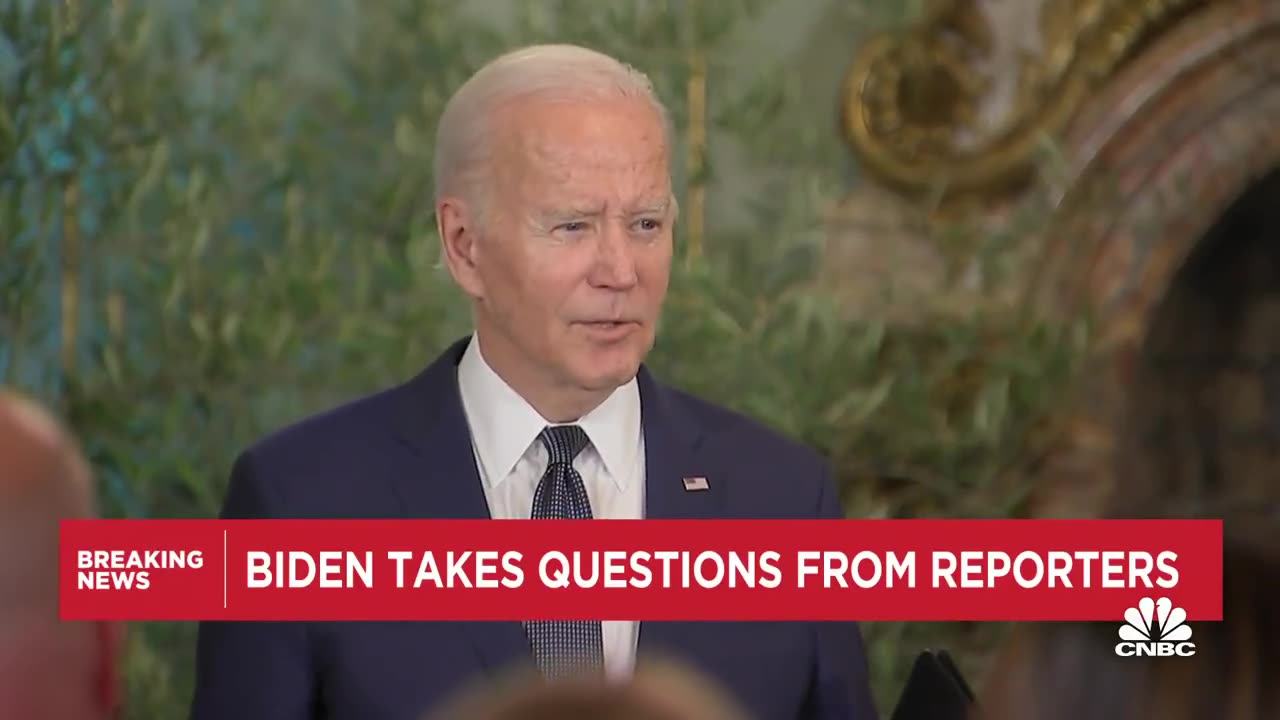 Biden: "Şi bir diktatör, komünist bir ülke yönetiyor"