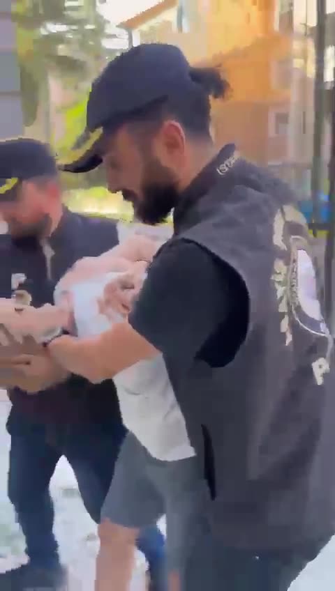 Esenyurt'ta tekel bayisindeki cinayet şüphelileri yakalandı