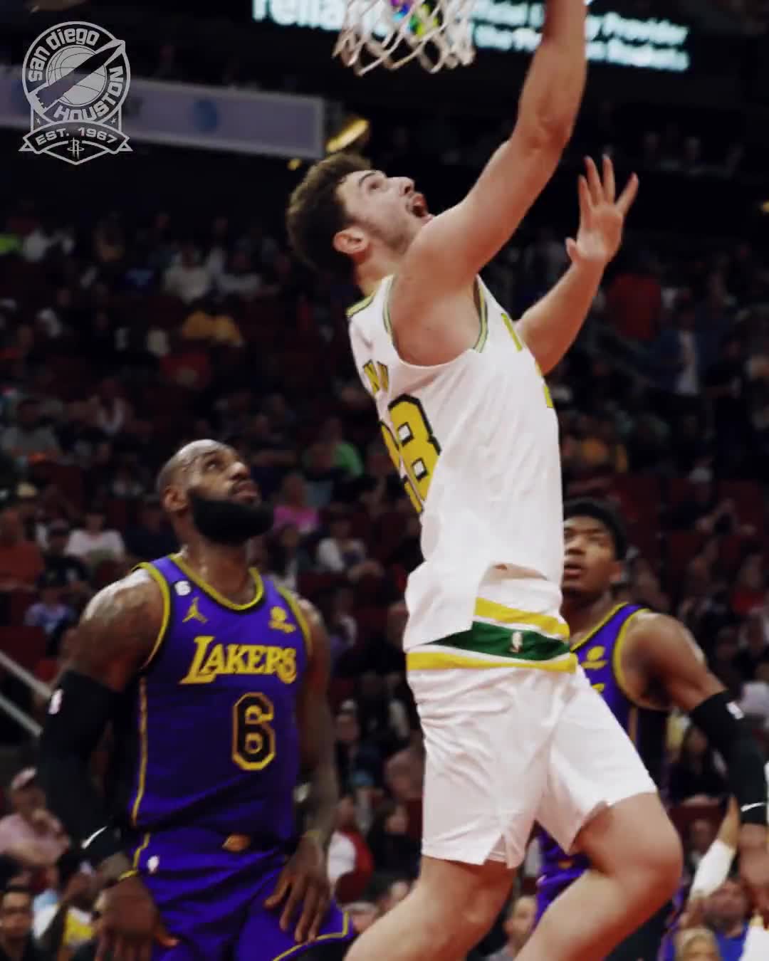 Alperen SenGOAT, LeBron James'e karşı