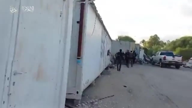 El Kassam Tugayları, Nahal Oz'daki İsrail üssüne girdi!