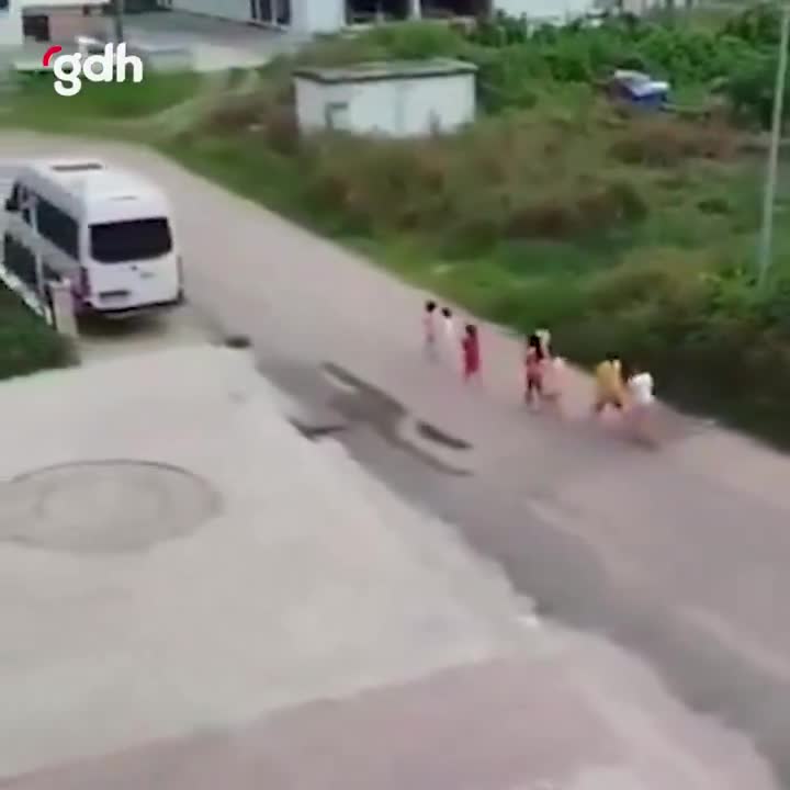 Altınordu'da çocuklar, park isteği için eylem yaptı