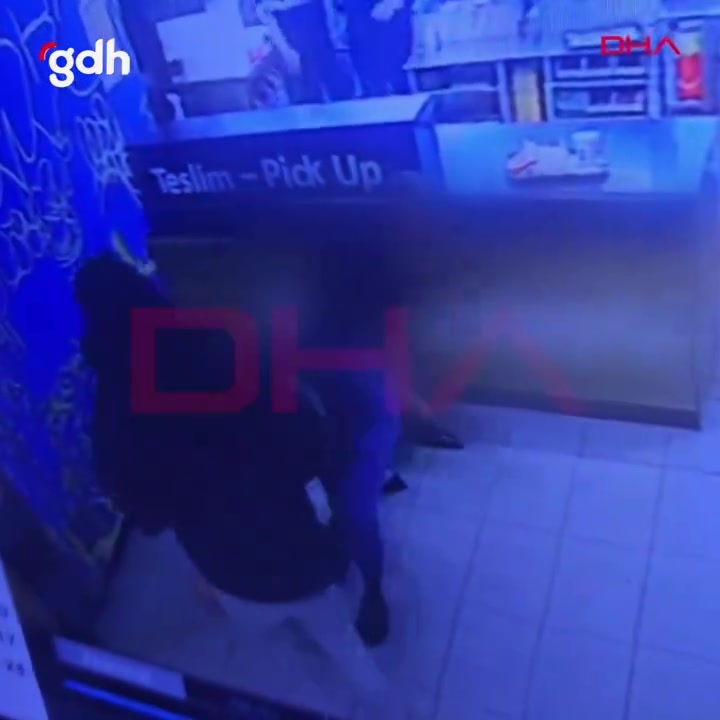 Müzisyene saldırı; nişanlısının kollarında hayatını kaybetti