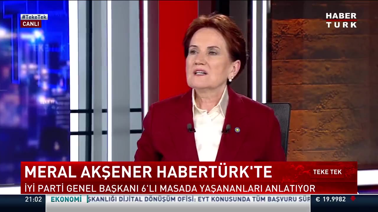 Meral Akşener: Yüz ifadesinin sebebi kötü ışık ve uykusuzluktu
