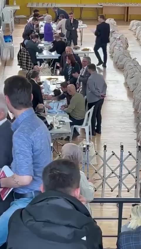AK Parti itirazıyla Gaziosmanpaşa'da oylar yeniden sayılıyor