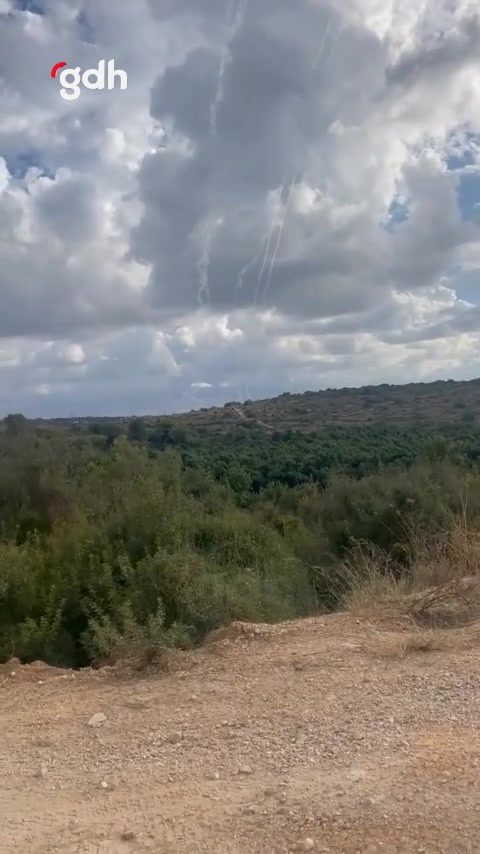 Hizbullah, İsrail'in Nahariya kentine füze saldırdı