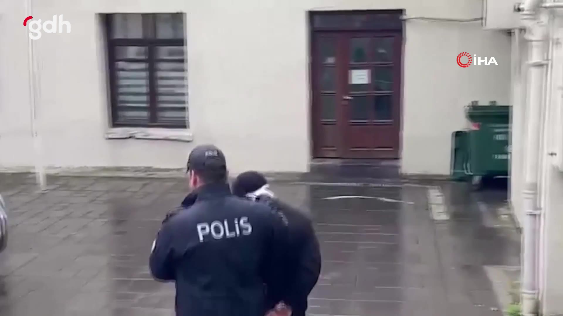 İstanbul'da tramvayda hırsızlık yapan şahıs yakalandı!