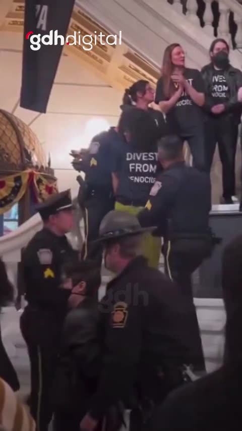 Pensilvanya'da İsrail'e destek protestosuna polis müdahale etti