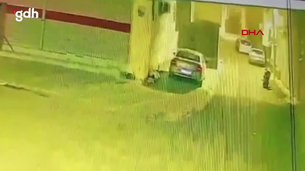 Adana'da bombalı saldırıda bir kişi ağır yaralandı
