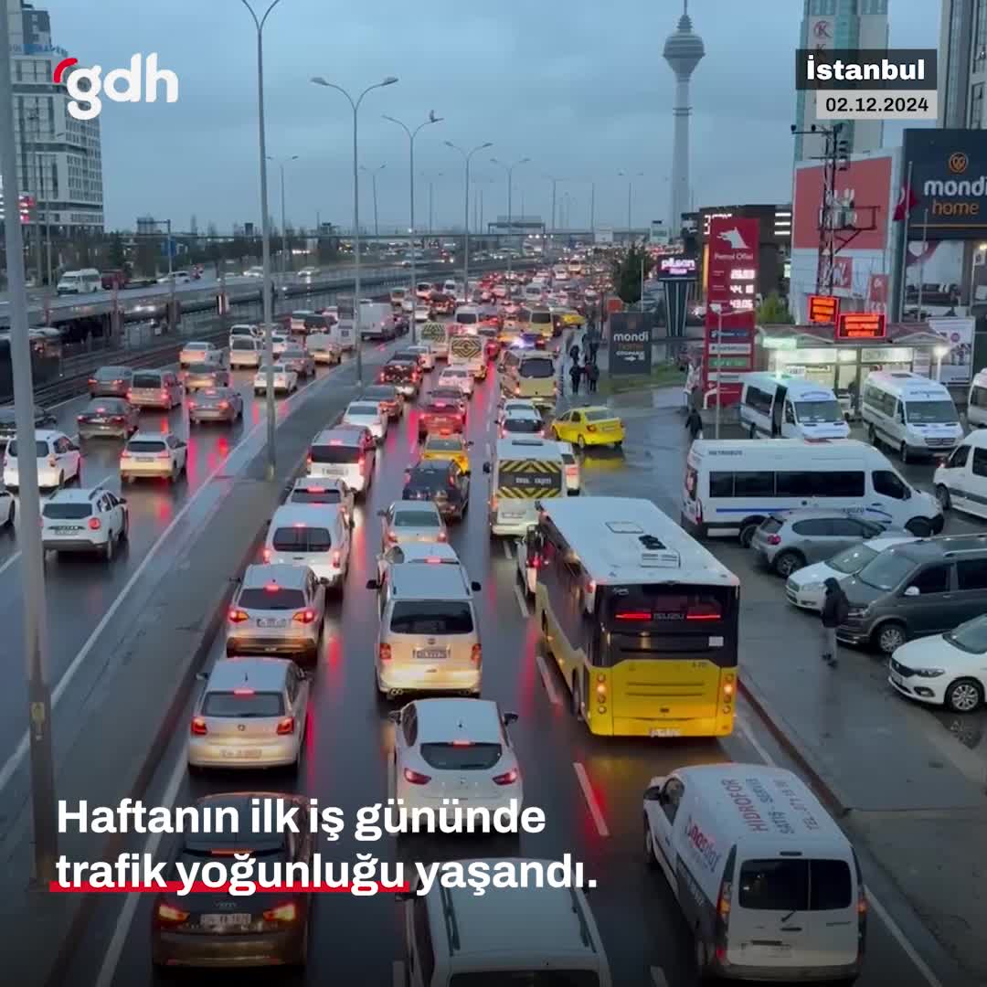 İstanbul'da haftanın ilk iş günü trafik yoğunluğu arttı