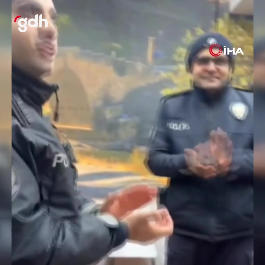 Sultangazi'de polislere çiğ köfteli pasta sürprizi yapıldı