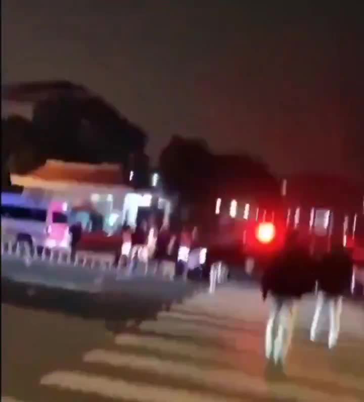 Jiangsu'daki okuluna bıçaklı saldırıda 8 ölü, 17 yaralı