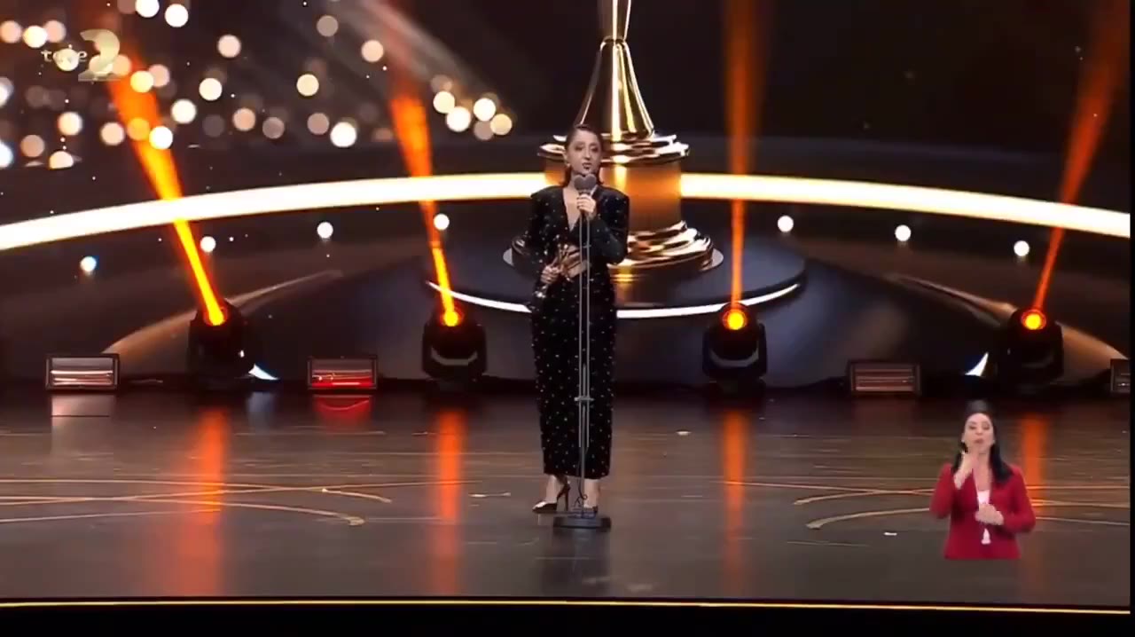 Ecem Erkek: Köpeğim çok şanslı ve sağlıklı yaşam mümkün!