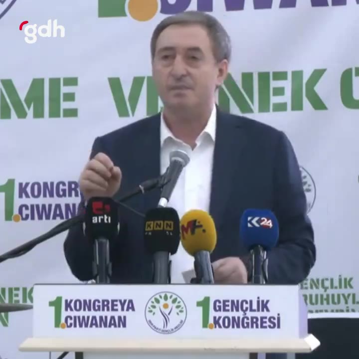 Bakırhan: Gençlik Kongresi'nde Öcalan'a destek sloganları atıldı