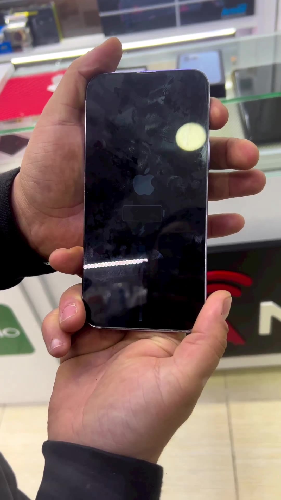 Yarı fiyatına iPhone alınmaz, geçmiş olsun arkadaşa!