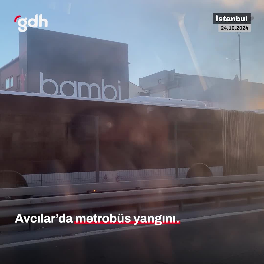 Avcılar Cihangir'de metrobüste yangın, yolcular tahliye edildi