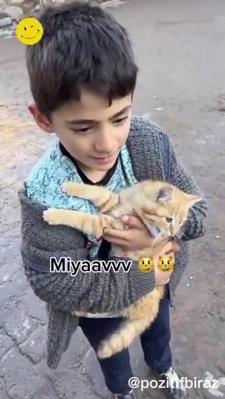 Eren Özdal'ın kedi seven çocukla çektiği kareler gündem oldu