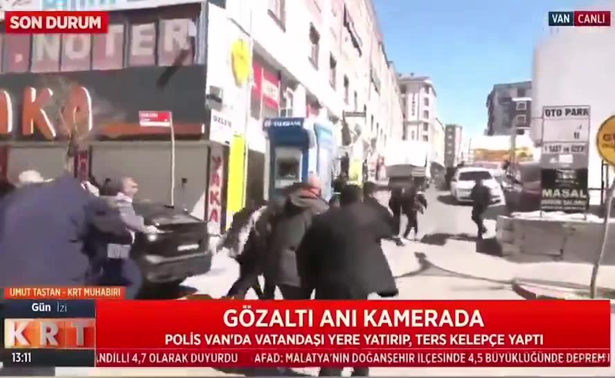 Van'da DEM Partililerin gösterisine polis müdahale etti