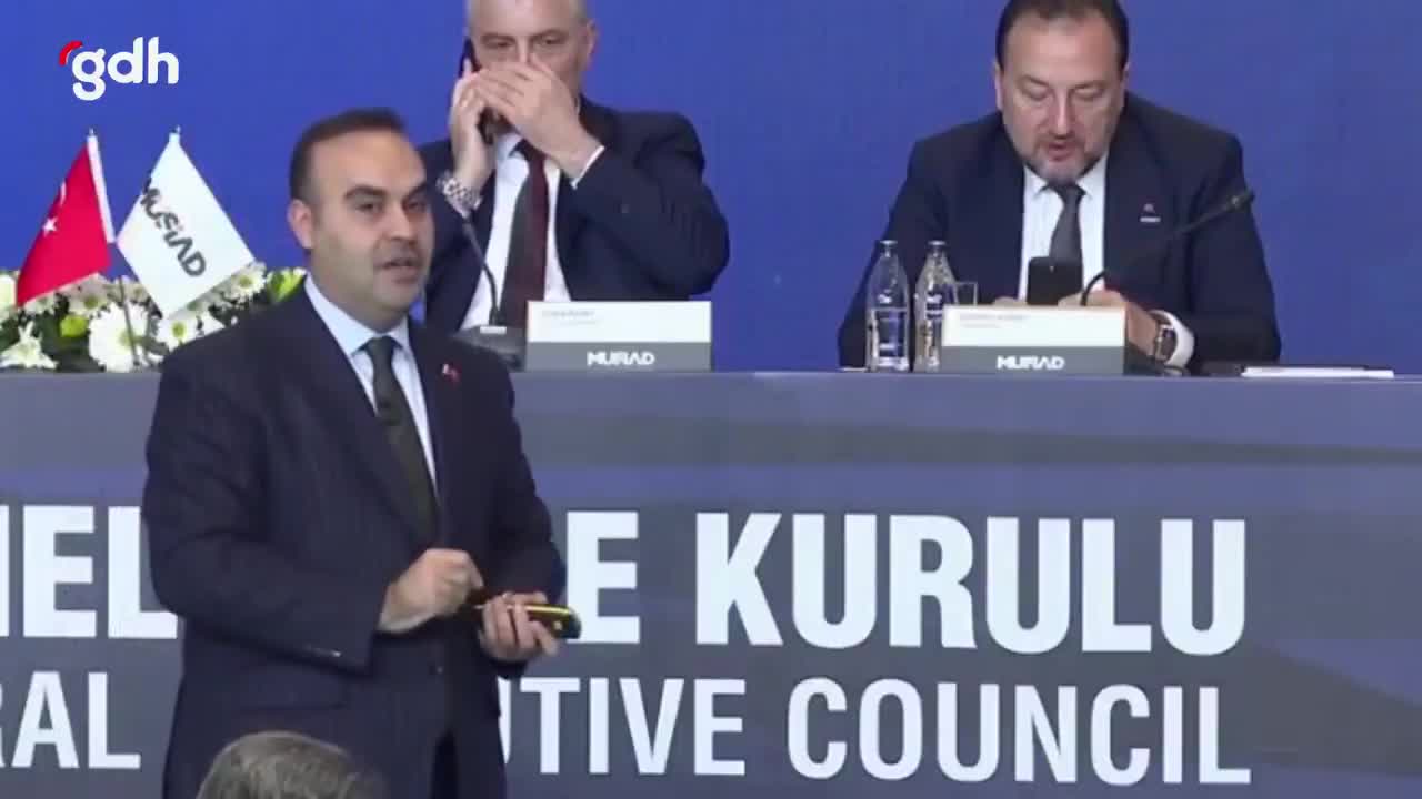 Bakan Kacır: "Türk havacılığı tarihinden ders alarak ilerliyoruz"