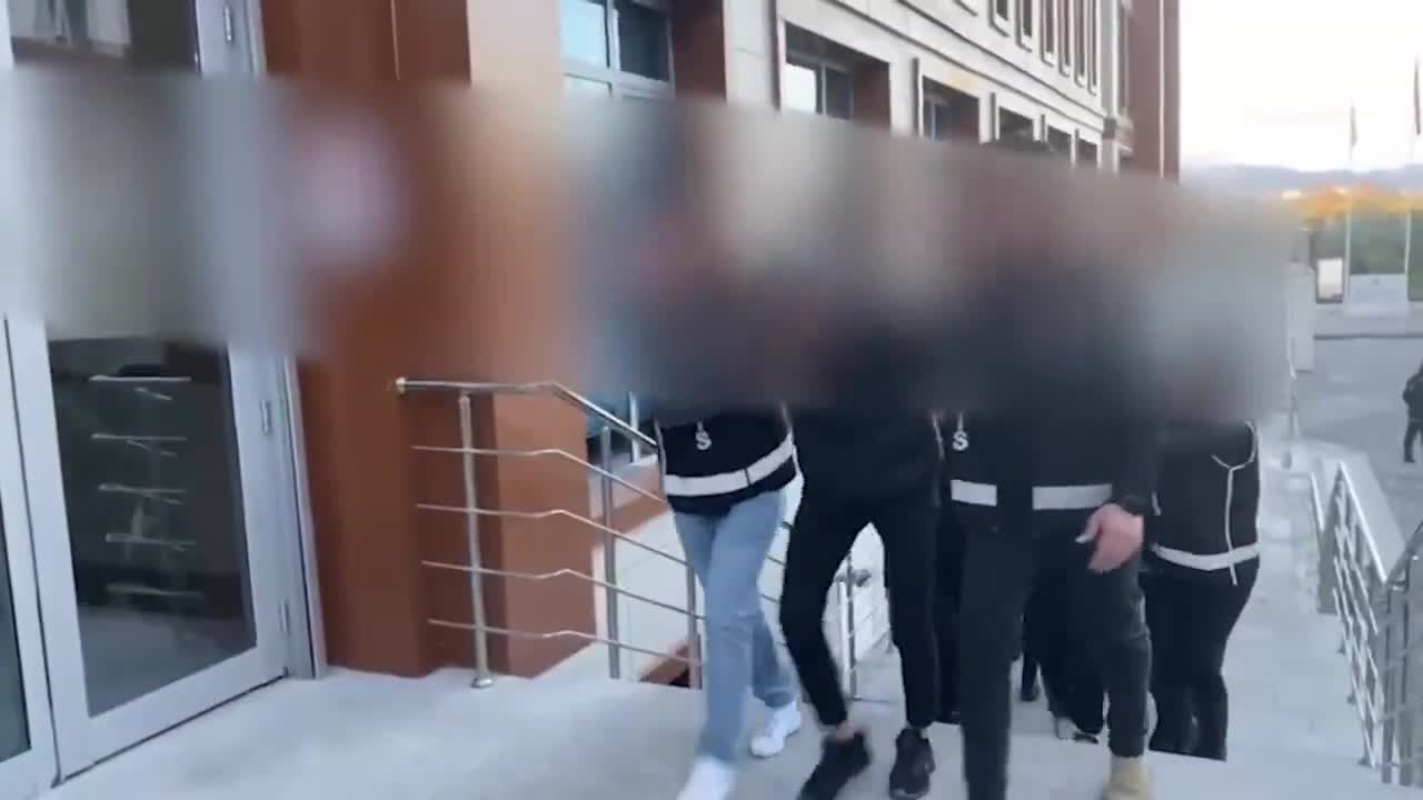 İstanbul merkezli operasyonda 81 şüpheli yakalandı!